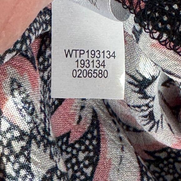J. Jill NWT Marvel Black/White Pink Floral Tunic Sz 2X - Picture 11 of 11